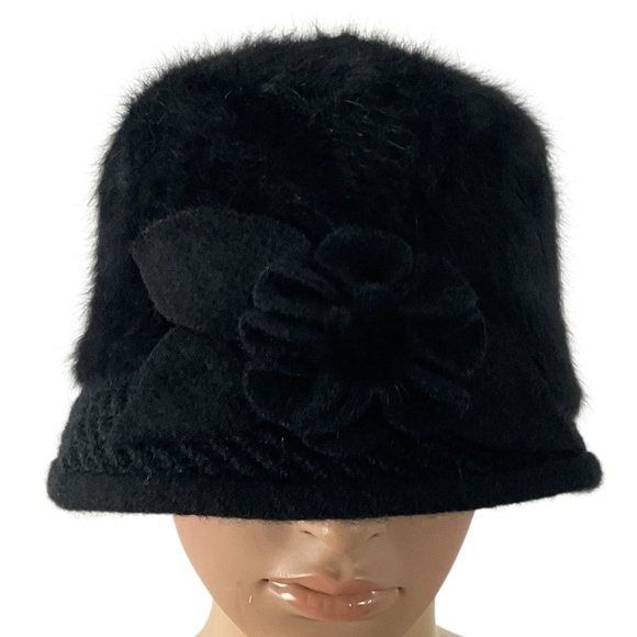 Silverstone Black Angora Blend Bucket Hat Flower Accent One Size Fits most - Picture 1 of 10
